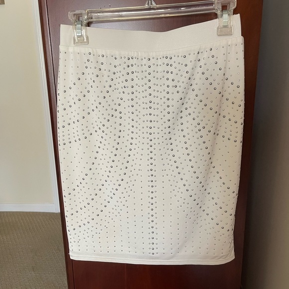 Cache skirt - Picture 3 of 7